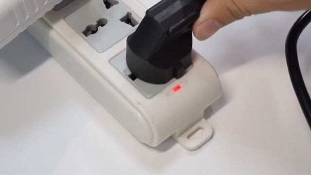 UV Lamp смотреть онлайн