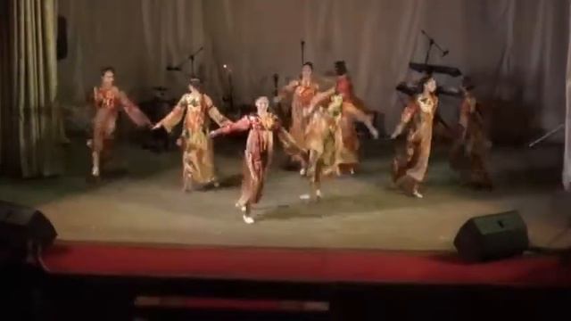 Народный хореографический ансамбль "Мозаика" - Девка по саду ходила смотреть онлайн