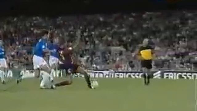 Rivaldo Hat Trick Barcelona x Valencia 2001 смотреть онлайн