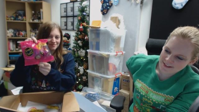 Hannah's Advent Calendar 2014 - Day 13 смотреть онлайн