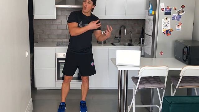 Пн/Ср/Пт ????♂️????♂️????♂️ смотреть онлайн