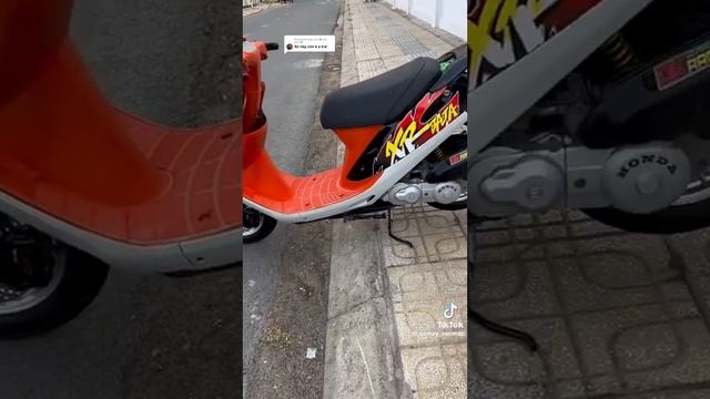 Honda Dio Sr 50cc 2 thì , up sẵn nhiều đồ kiểng смотреть онлайн