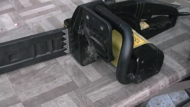 Электропила Тайга ПЦ-2400 мнение активного дачника. смотреть онлайн