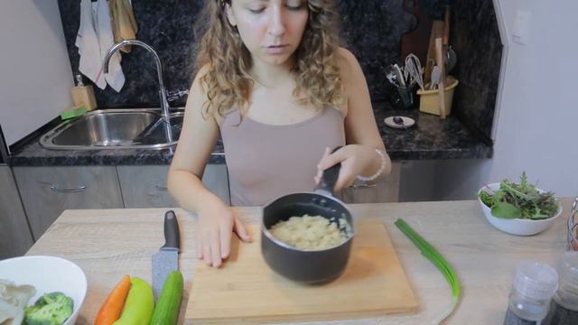 Realistic What I Eat in a Day - Easy Vegan Recipes смотреть онлайн