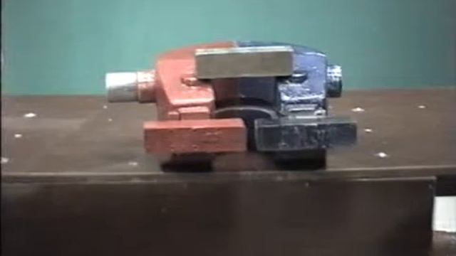 11108 Движение алюминиевой полосы в магнитном поле токи Фуко смотреть онлайн