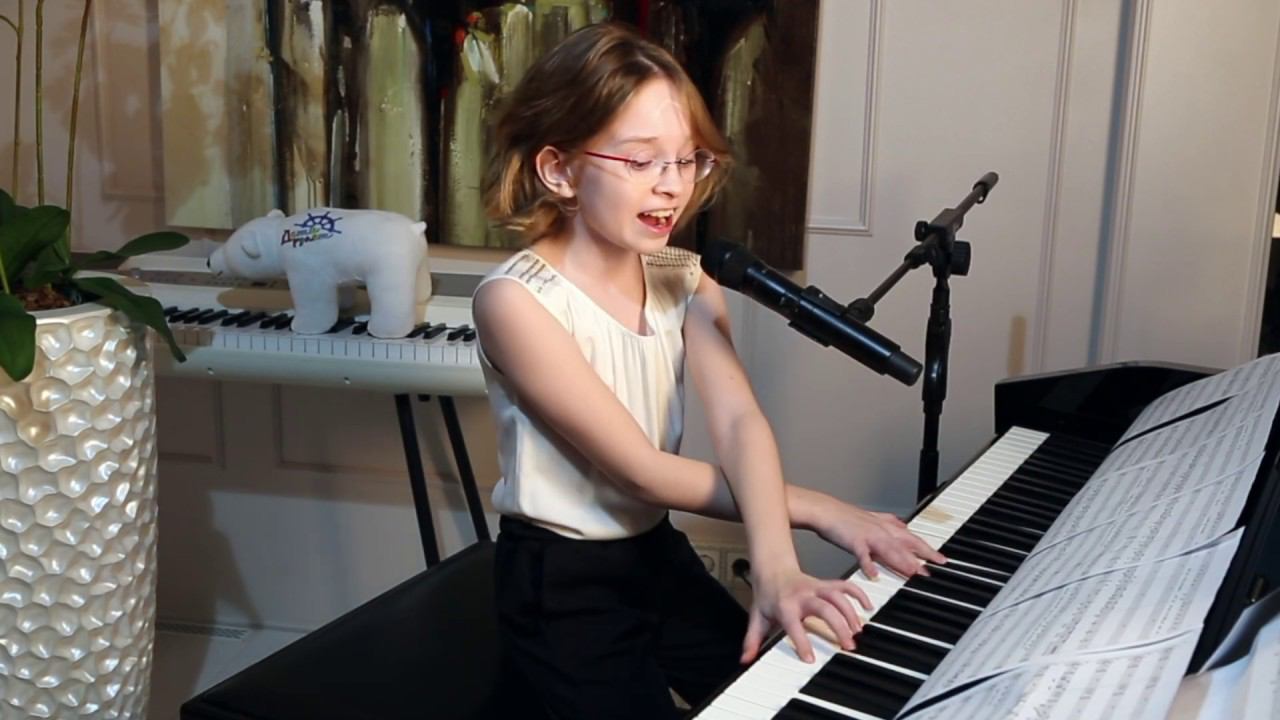 ВИКА СТАРИКОВА – Bohemian Rhapsody (cover Queen на русском языке) смотреть онлайн