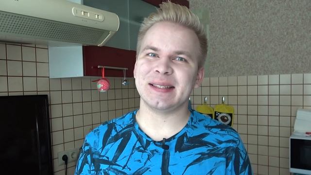 Весь день ем продукты ГЛОБУС / Глобус Гурмэ отдыхает / Дорогой Бомж обед из магазина Globus смотреть онлайн