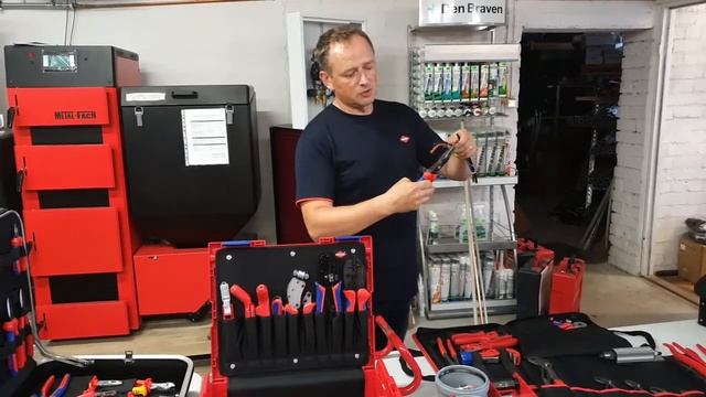 KNIPEX lielais seminārs | Большой семинар KNIPEX смотреть онлайн