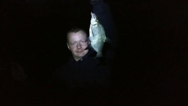 РЫБАЛКА НА МОЖАЙСКОМ ВОДОХРАНИЛИЩЕ на Леща #рыбалка #лещ #руза #фидер #bream #можайка смотреть онлайн