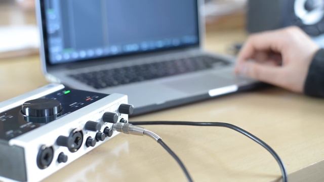 n-Track Studio Tutorial Series - Part 1: Setting Up An Audio Interface смотреть онлайн