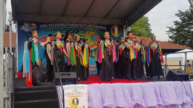 UPCC in Paris - Bayan ko смотреть онлайн