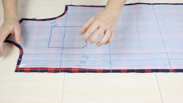 Как сшить платье рубашку. Крой, обработка планки рубашки и разреза рукава, запошивочный шов. Часть смотреть онлайн