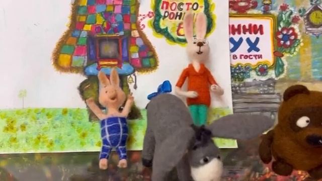 Выставка интерьерных игрушек по технике 