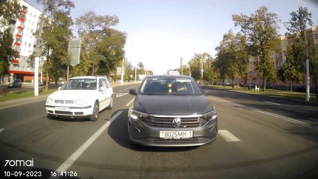 Голубь - механик. Экспресс диагностика авто. Гипермаркетинг) Голубь не пострадал))) смотреть онлайн