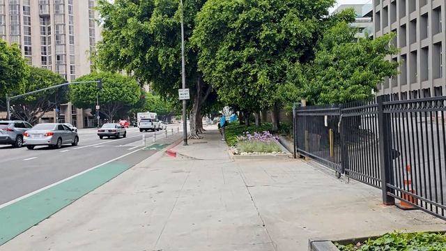 Downtown Los Angeles Virtual Walking Tour, California, USA | The Broad | Walt Disney Concert Hall смотреть онлайн