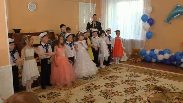 Выпускной в группе "Дружная семейка", д/с 17 "Росинка смотреть онлайн