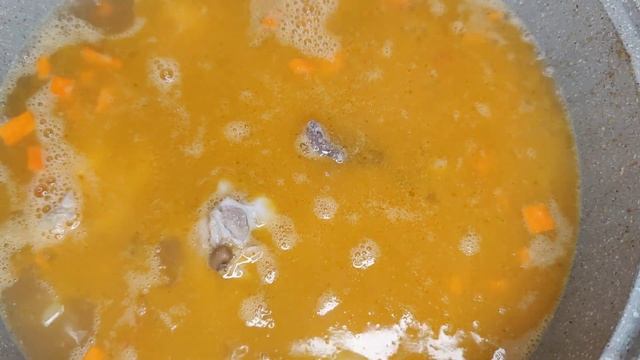 ОЧЕНЬ ВКУСНЫЙ КУРИНЫЙ СУП с фасолью и вермишелью!!! ЭТО СТОИТ ПОПРОБОВАТЬ!!! смотреть онлайн