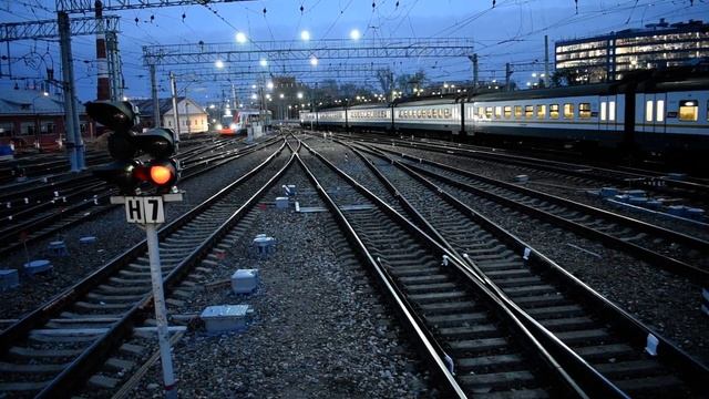 ЭП2д - 044, отправлением с Курского вокзала. смотреть онлайн