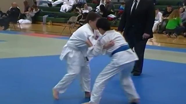 Judo Competition against a Russian boy at Michigan Open смотреть онлайн