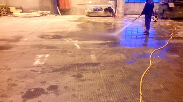 Локальная очистка напольного покрытия смотреть онлайн