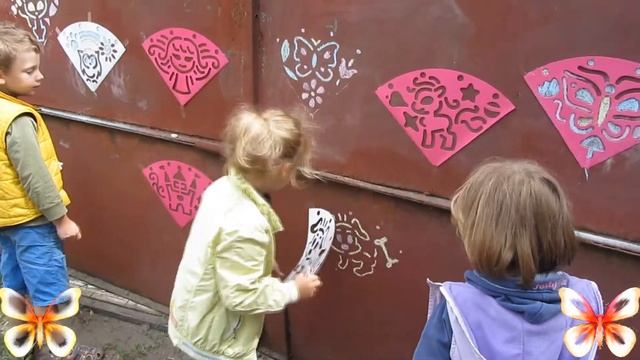 ЧуДиКи рисуют с помощью трафаретов смотреть онлайн