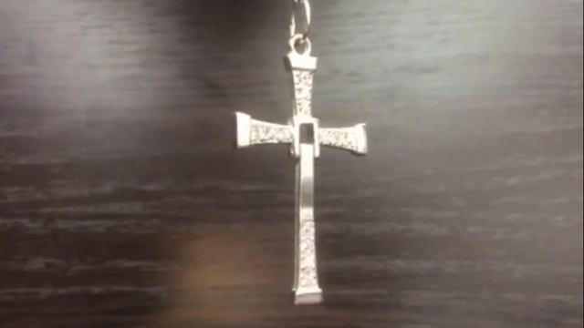 Легендарный крест Торетто "Форсаж" смотреть онлайн