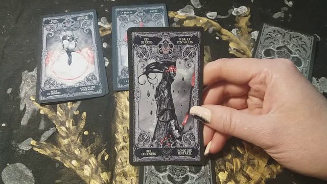 Гадание на НЕКРО 13. ЕСТЬ ЛИ ПРИВОРОТ НА ВАС? смотреть онлайн