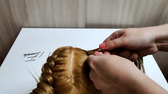 Два пучка с распущенными волосами! смотреть онлайн