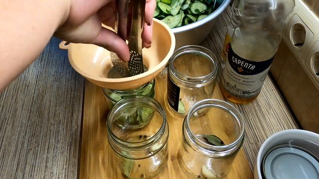 Очень вкусный салат из огурцов !!! Заготовки на зиму !!! смотреть онлайн