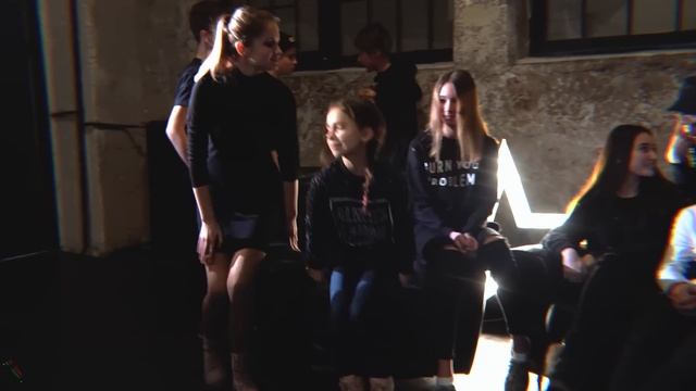 Dexter ft. Expert - ПОД ПРЯМУЮ БОЧКУ (клип) смотреть онлайн