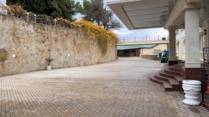 Отдых в Крыму зимой - SPA отель  Пальмира-Палас . Но сначала смотрим пляж санатория  Курпаты .