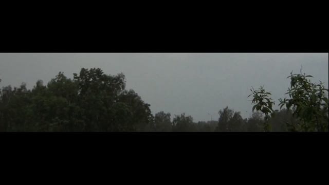 Гроза в деревне в Подмосковье 10 июня 2020/Thunderstorm in the russian country 10 June 2020 смотреть онлайн