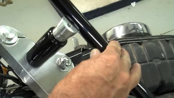 Yamaha V-Star (Dragstar) 1100 Handlebars & Grips