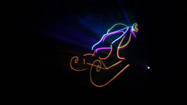 Новогоднее лазерное шоу 2013.wmv смотреть онлайн