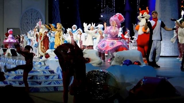 Новогоднее пред-ние! Дворец Республики. Минск 2013-9ч.(10) смотреть онлайн