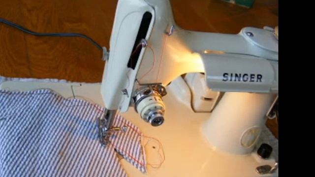 Как сшить для куклы ПЛАТЬЕ С ВОРОТНИКОМ. How to sew doll DRESS WITH COLLAR. 如何縫娃娃裙與衣領。 смотреть онлайн