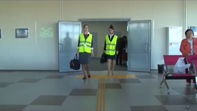 День со стюардессой смотреть онлайн