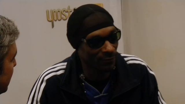 Snoop Dogg at E3 Interview on Yoostar on MTV смотреть онлайн