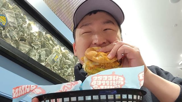 MrBeast Burger Is A SCAM! Honest Review At American Dream Mall