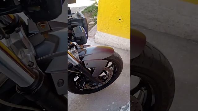 DIAGNOSTICO CON ESCANER DE MOTO BMW F800R смотреть онлайн