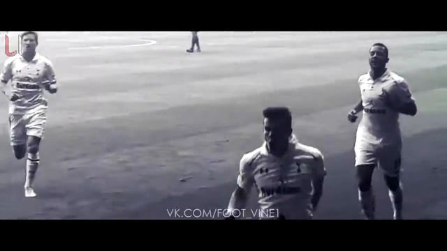 Бэйл расчехлил свою пушку [by LI] | vk.com/foot_vine1 смотреть онлайн