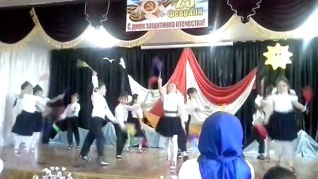 ДЕНЬ ЗАЩИТНИКА ОТЕЧЕСТВА смотреть онлайн
