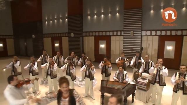 Zinaida Julea - Da Doamne La Om Noroc