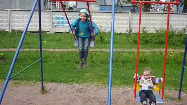 Случай на качелях