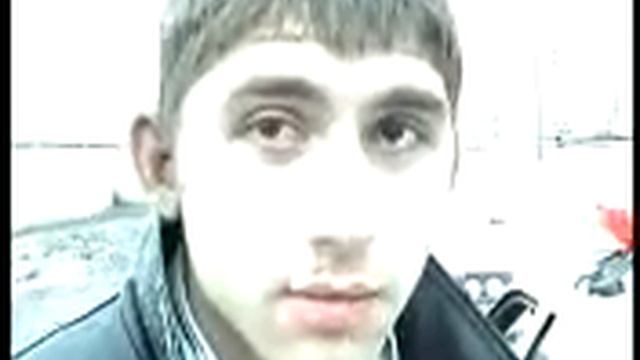 Молодой, горячий))