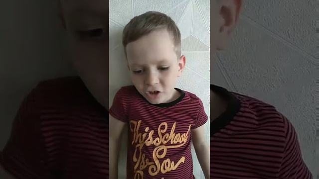 Беренко Денис читает произведение О чтении, автор Андрей Усачёв смотреть онлайн