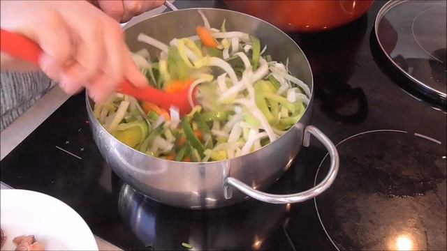 Käse-Lauch Suppe Mit Wurst