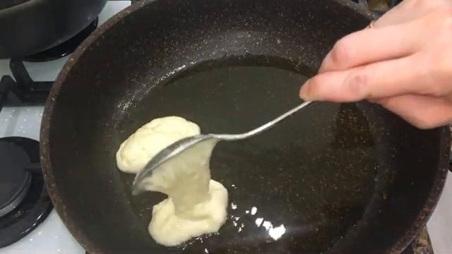 Оладьи по ГОСТу. Оладьи на дрожжах как в школе! смотреть онлайн