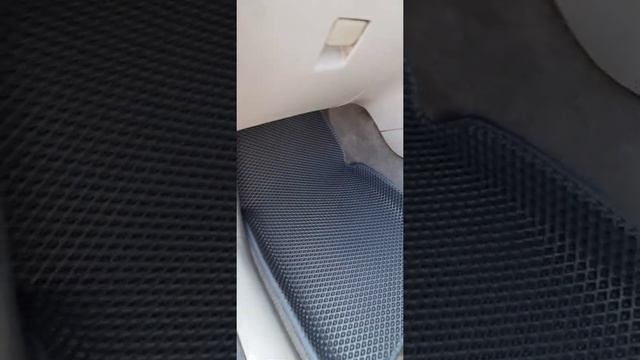 Авто Коврики на Toyota Caldina кузов Т210, поколение 2. смотреть онлайн