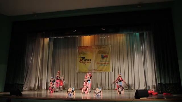 "МЫ ПРИЕХАЛИ" ансамбль эстрадно-спортивного танца"STATUS " г.Саратов смотреть онлайн